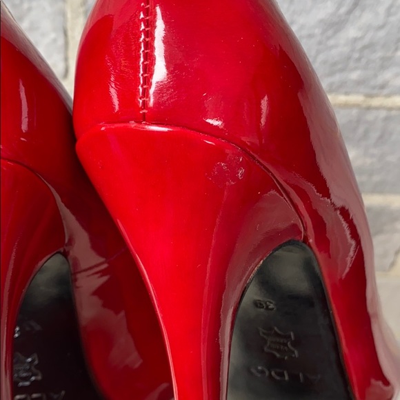 Pinup pumps - Picture 9 of 9